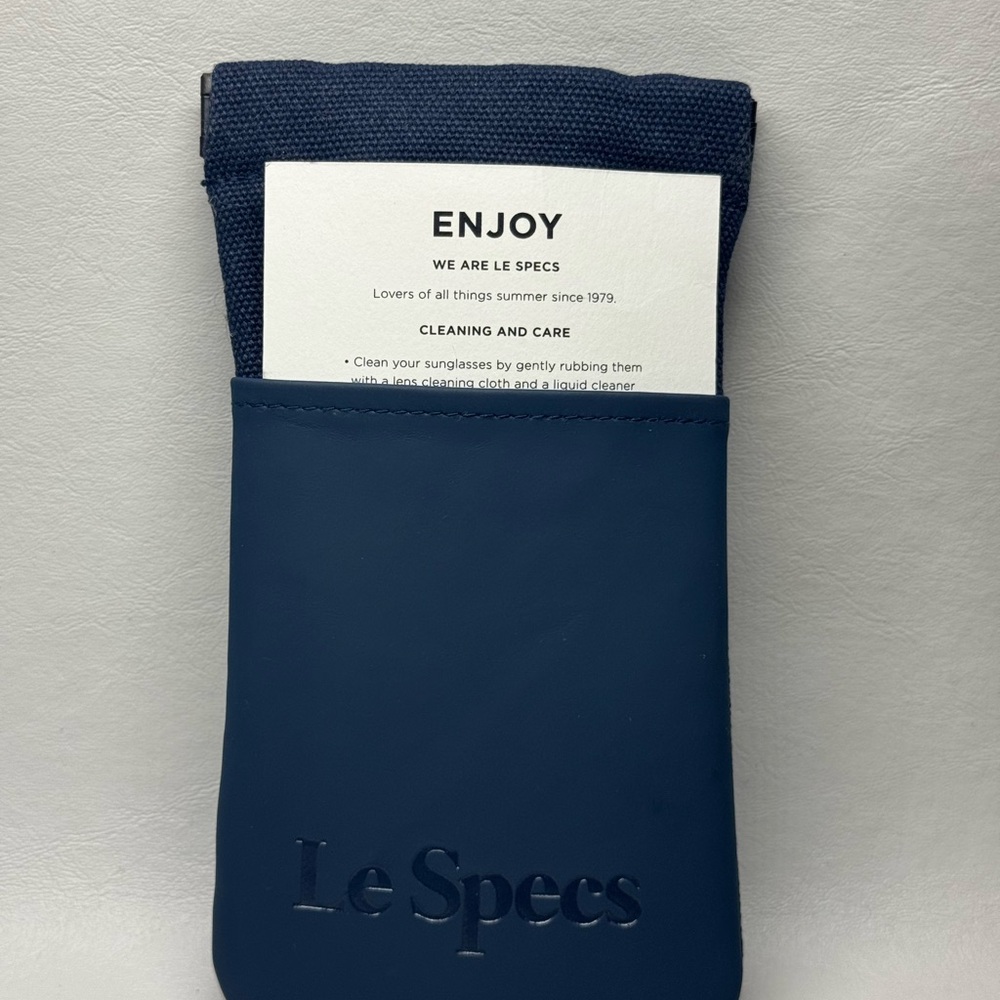 Le Specs Tortoise Shell Rectangular Sunglasses wi… - image 4